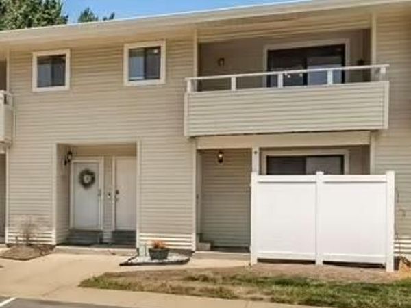 612 Summer Winds Lane , Unit E, St Peters, MO 63376