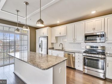 23266 SOUTHDOWN MANOR TERRACE , Unit 101, ASHBURN, VA 20148