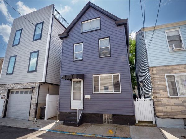 1910 Fox Way , Pittsburgh, PA 15203