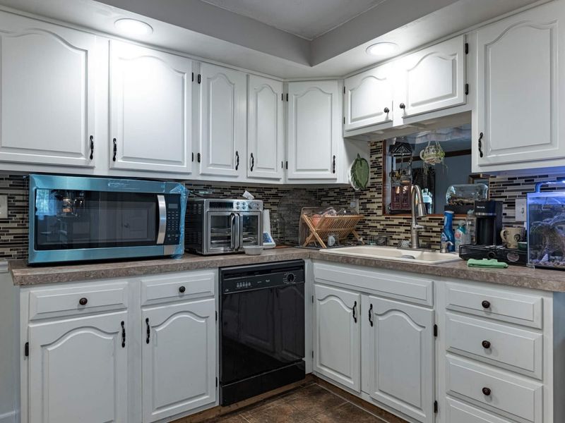 1118 Robin Road, Springfield, OH 45503 Photo 8
