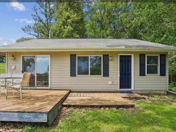 107 Elm Road, Montezuma, IA 50171