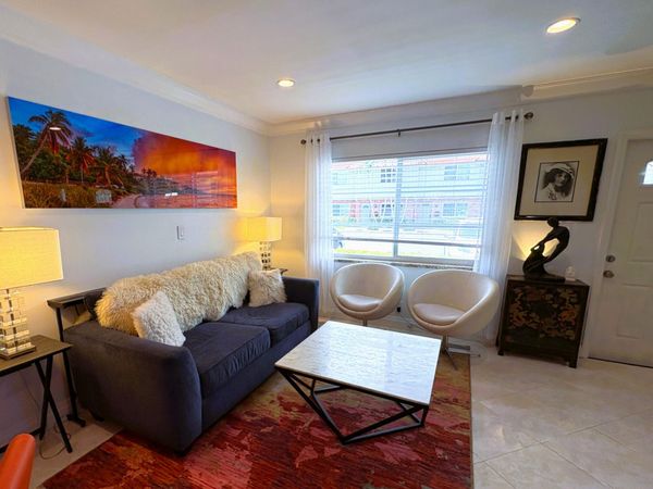 113 NE 20th Court, Unit 4g, Wilton Manors, FL 33305