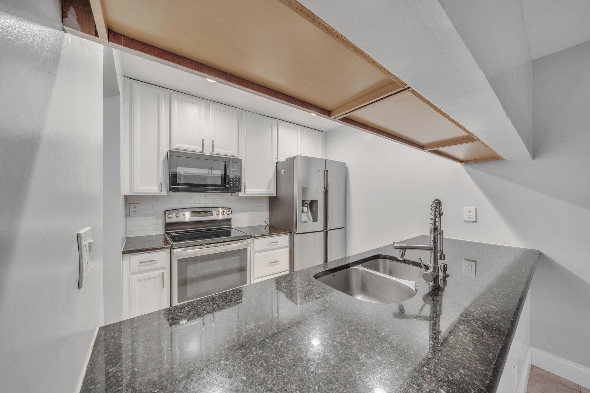 1030 Parkside Green Drive, Unit A, Greenacres, FL 33415 Photo