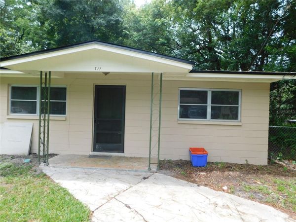 711 NW 19TH AVENUE , GAINESVILLE, FL 32609