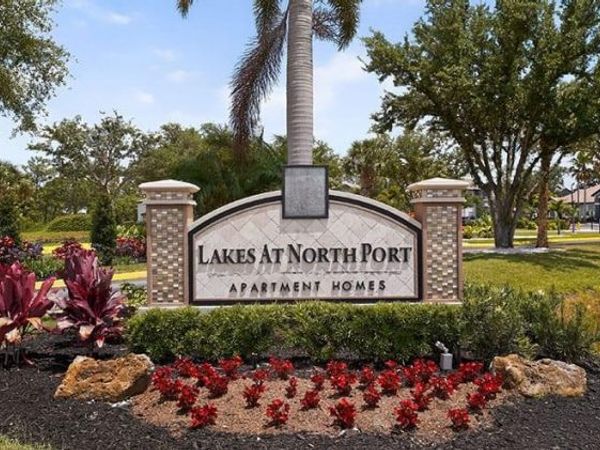 1015 OHANA WAY , NORTH PORT, FL 34289