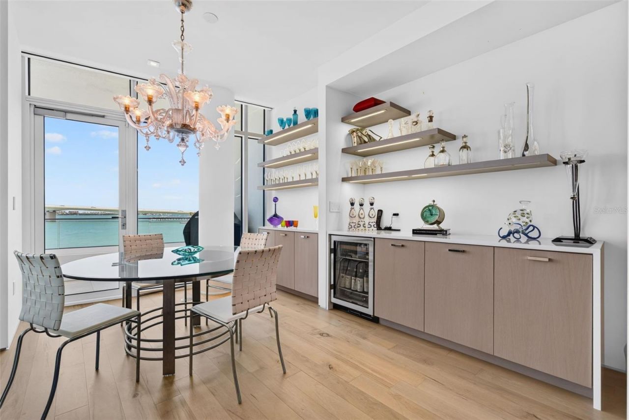 280 Golden Gate Point, Unit 300, Sarasota, FL 34236 Photo