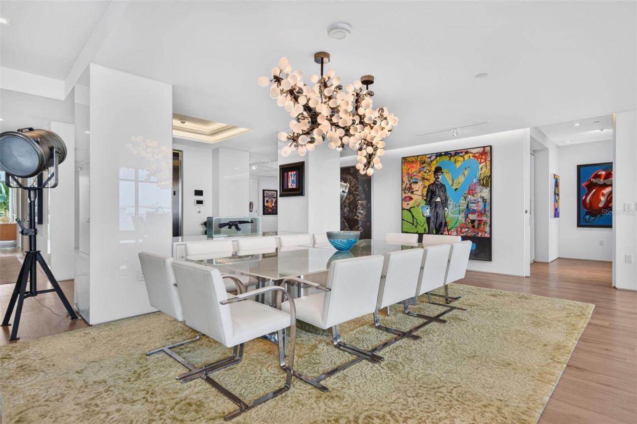 280 Golden Gate Point, Unit 300, Sarasota, FL 34236 Photo