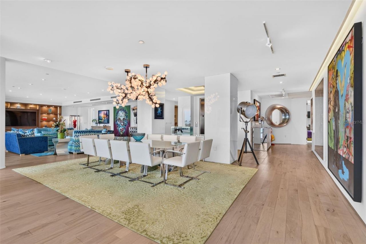 280 Golden Gate Point, Unit 300, Sarasota, FL 34236 Photo