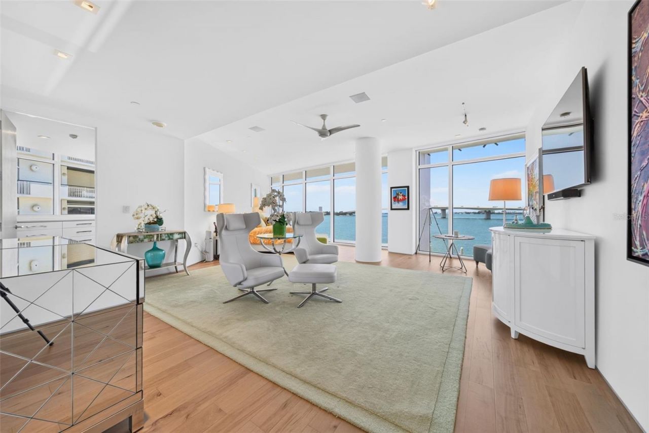280 Golden Gate Point, Unit 300, Sarasota, FL 34236 Photo