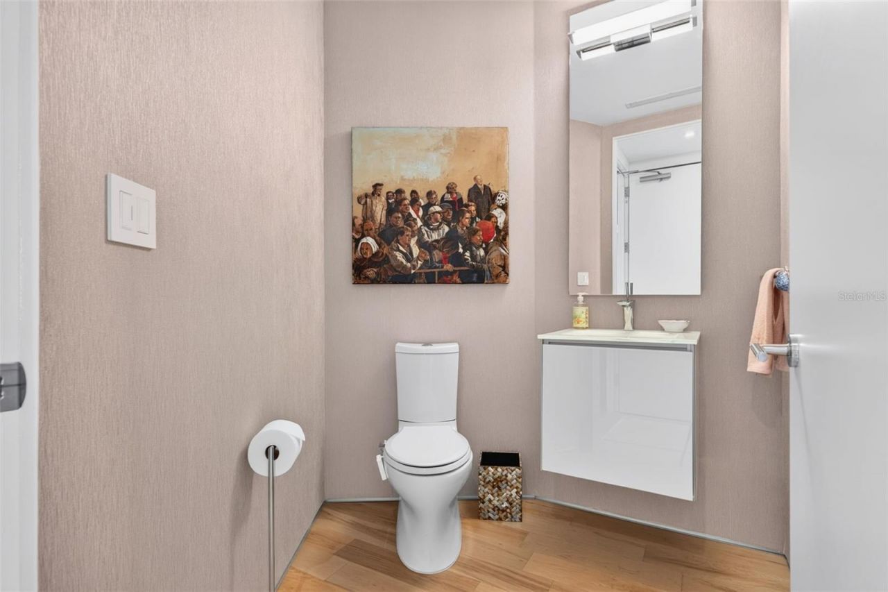 280 Golden Gate Point, Unit 300, Sarasota, FL 34236 Photo