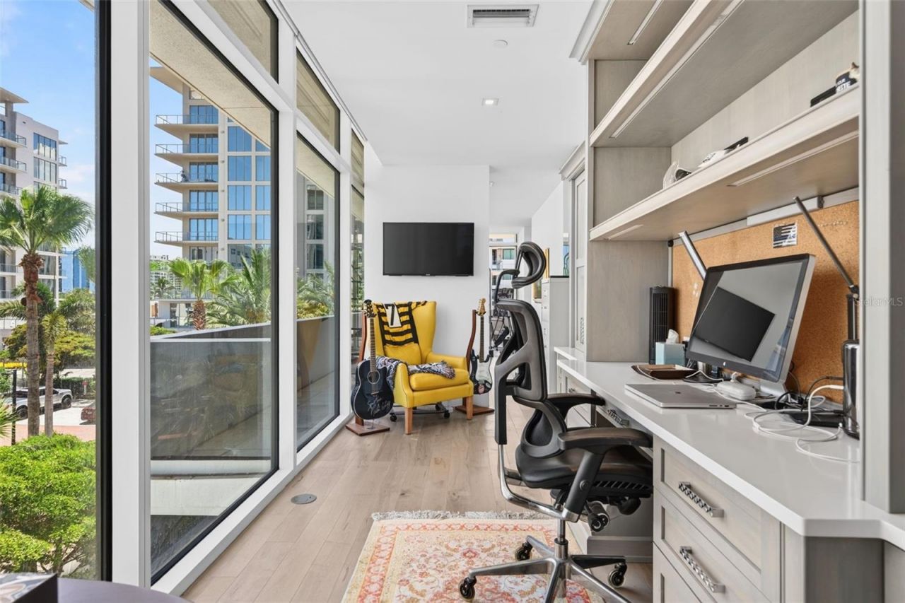 280 Golden Gate Point, Unit 300, Sarasota, FL 34236 Photo