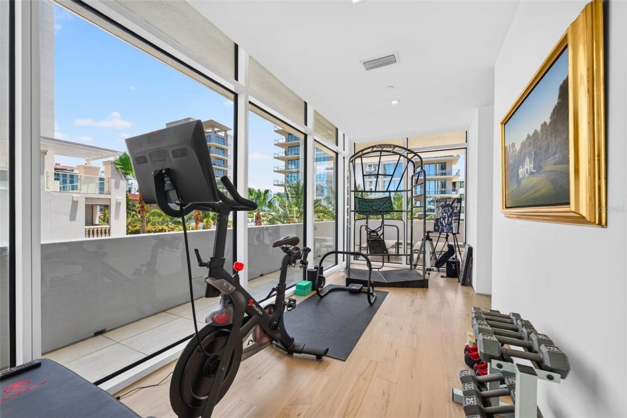 280 Golden Gate Point, Unit 300, Sarasota, FL 34236 Photo