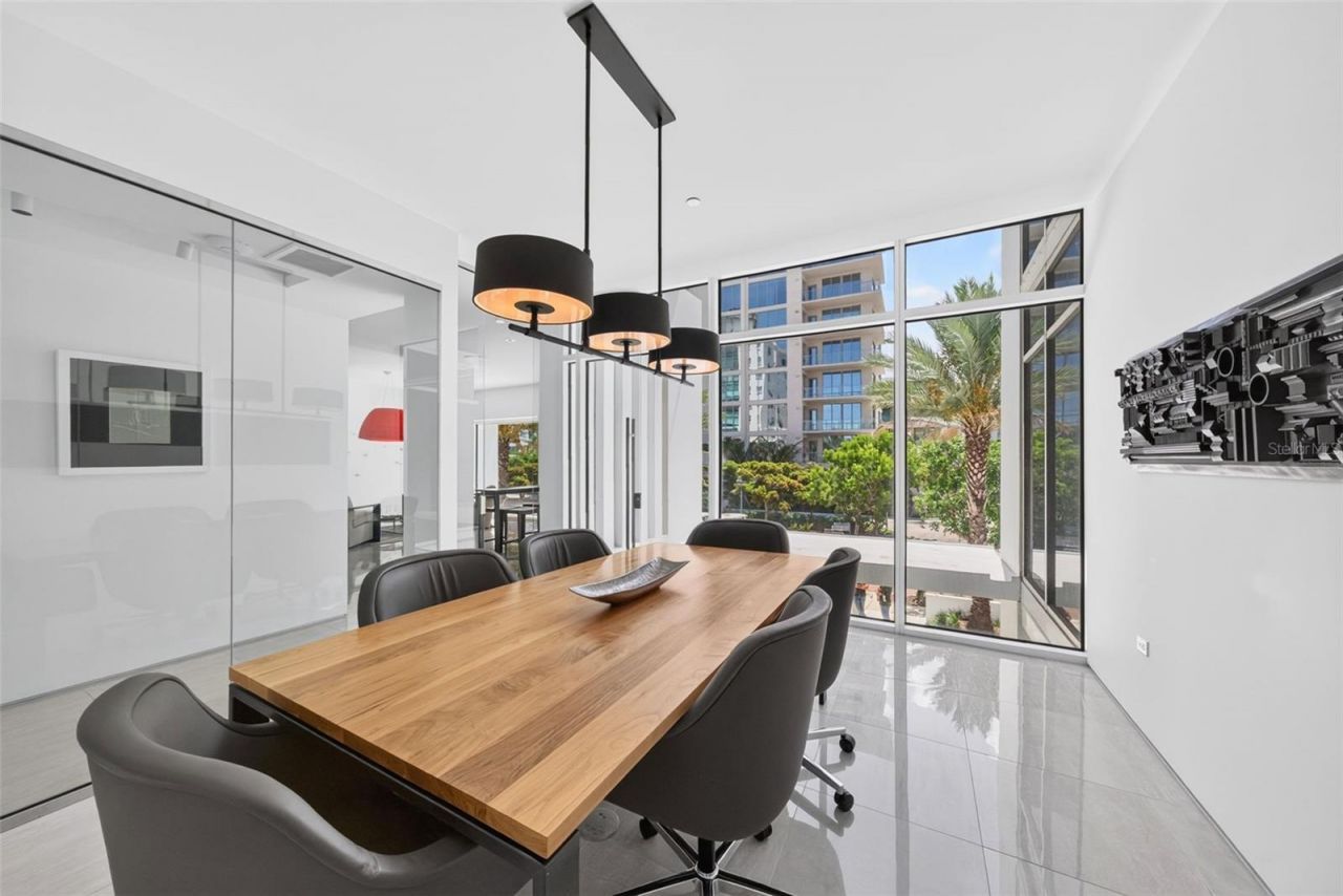 280 Golden Gate Point, Unit 300, Sarasota, FL 34236 Photo