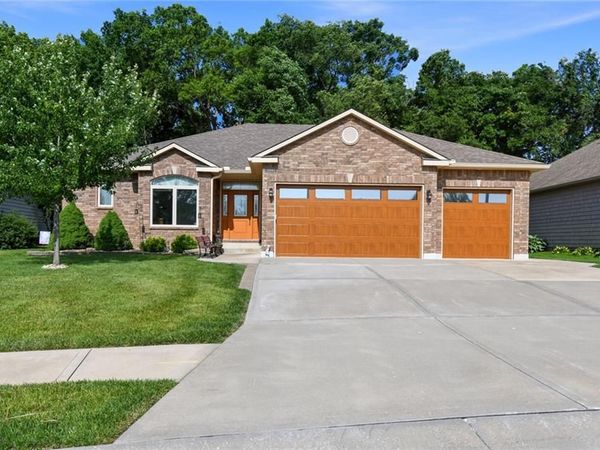 3347 S Wood Avenue, Independence, MO 64057