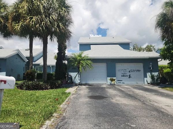 3997 Island Club Drive, Lake Worth, FL 33462
