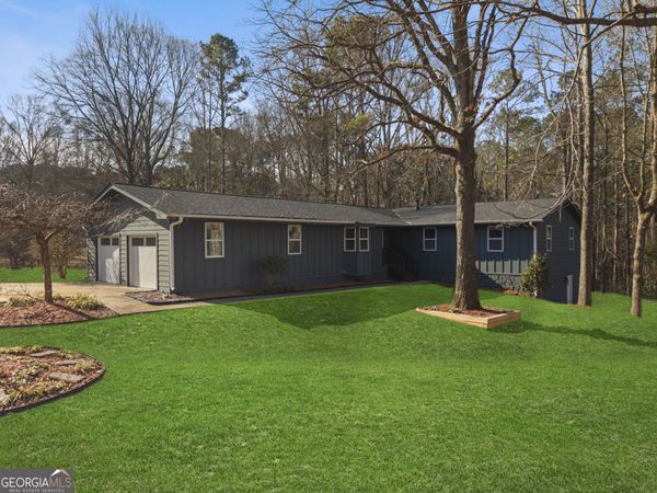 30 Roseberry Drive, Stockbridge, GA 30281