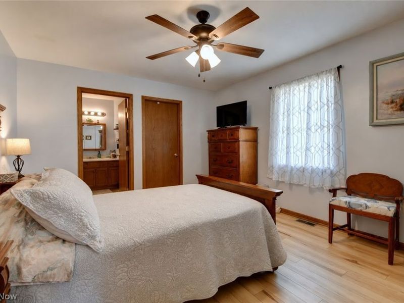4314 Sherrod Valley Drive SW, Sherrodsville, OH 44675 Photo 17