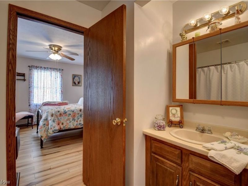 4314 Sherrod Valley Drive SW, Sherrodsville, OH 44675 Photo 20