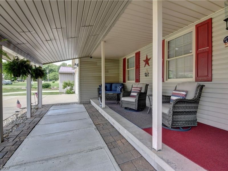 4314 Sherrod Valley Drive SW, Sherrodsville, OH 44675 Photo 5
