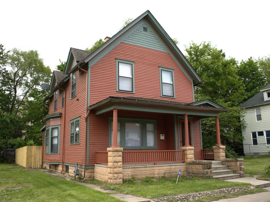 Property Image 1
