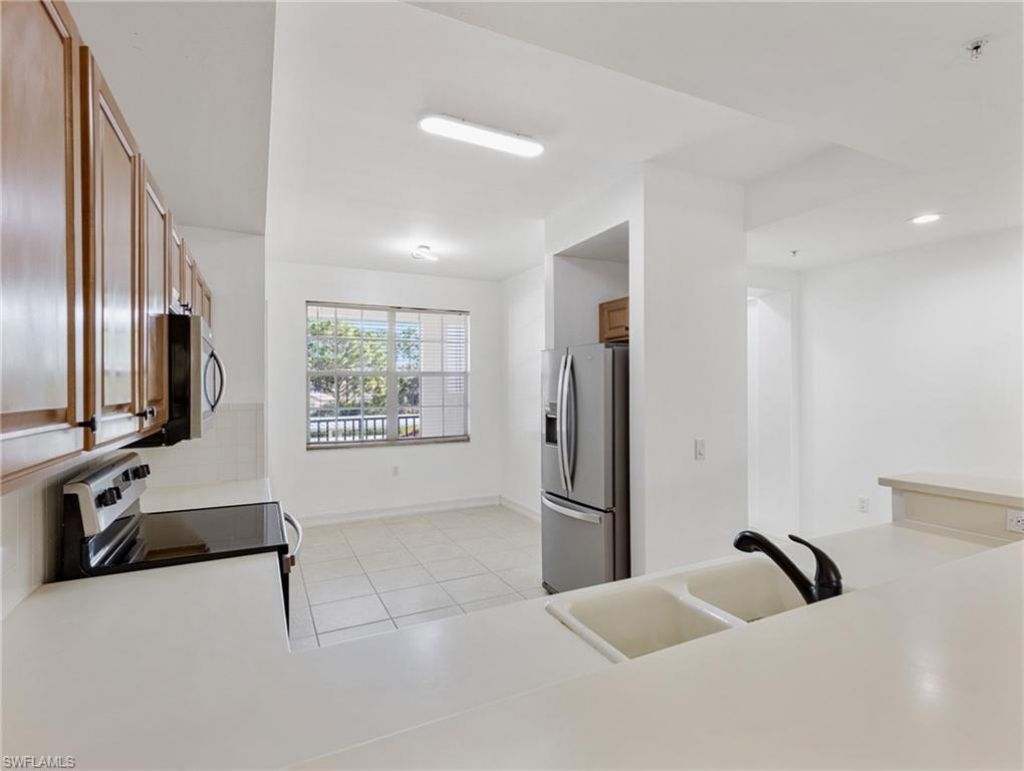 20930 Island Sound Cir , Unit 204, Estero, FL 33928 Photo