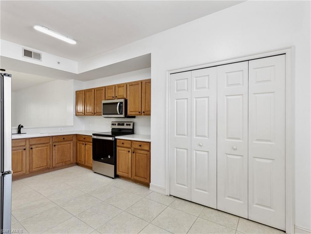 20930 Island Sound Cir , Unit 204, Estero, FL 33928 Photo