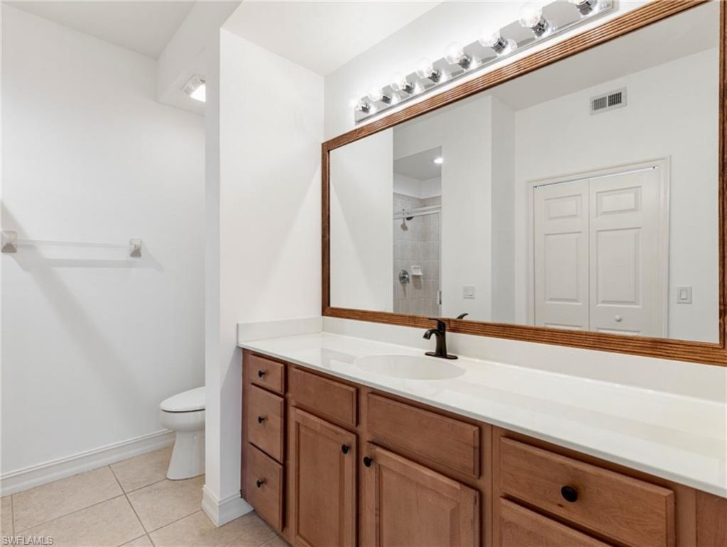 20930 Island Sound Cir , Unit 204, Estero, FL 33928 Photo
