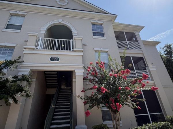 8601 BEACH Boulevard, Unit 705, Jacksonville, FL 32216