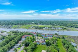 4648 Greenbriar Dr. photo 4