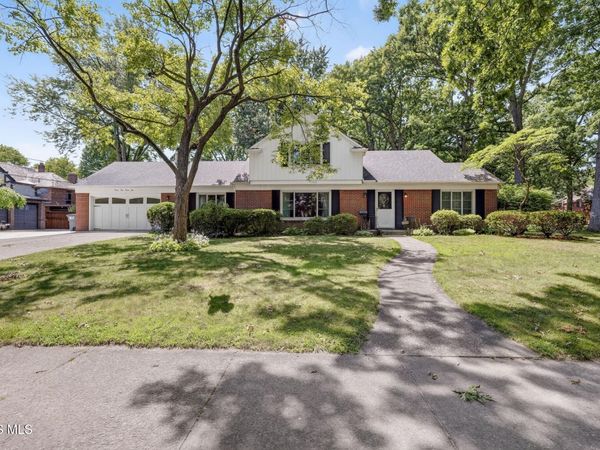 2521 Middlesex Drive, Toledo, OH 43606
