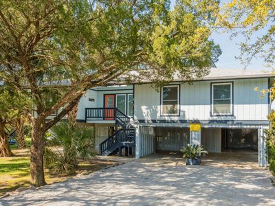 3616 Yacht Club Road, Edisto Island, SC 29438