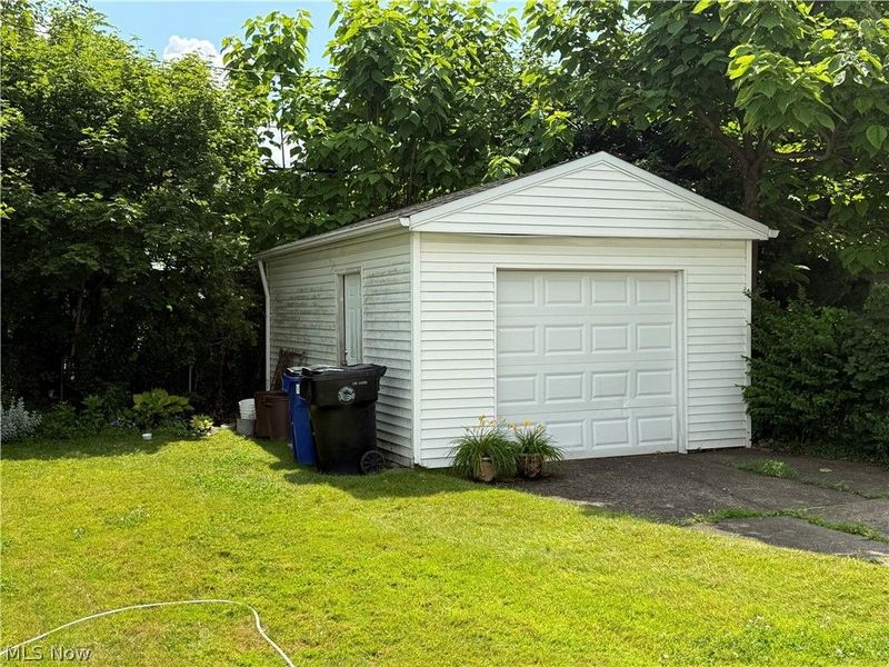 3845 E 143rd Street, Cleveland, OH 44128 Photo 4