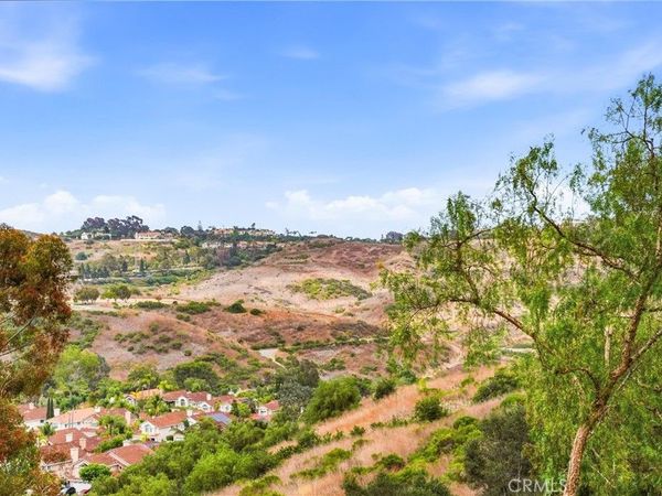 29 Fleurance Street, Laguna Niguel, CA 92677