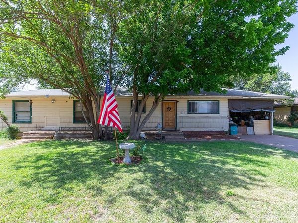 1407 Herring, Merkel, TX 79536