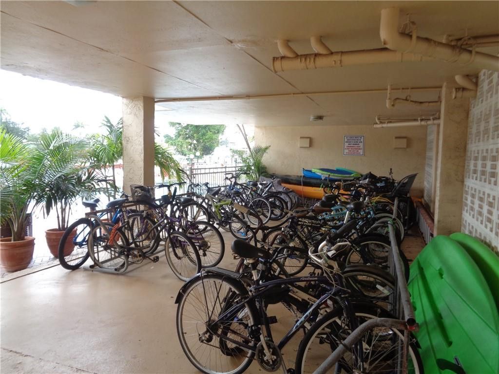 1777 SE 15th Street, Unit 218, Fort Lauderdale, FL 33316 Photo