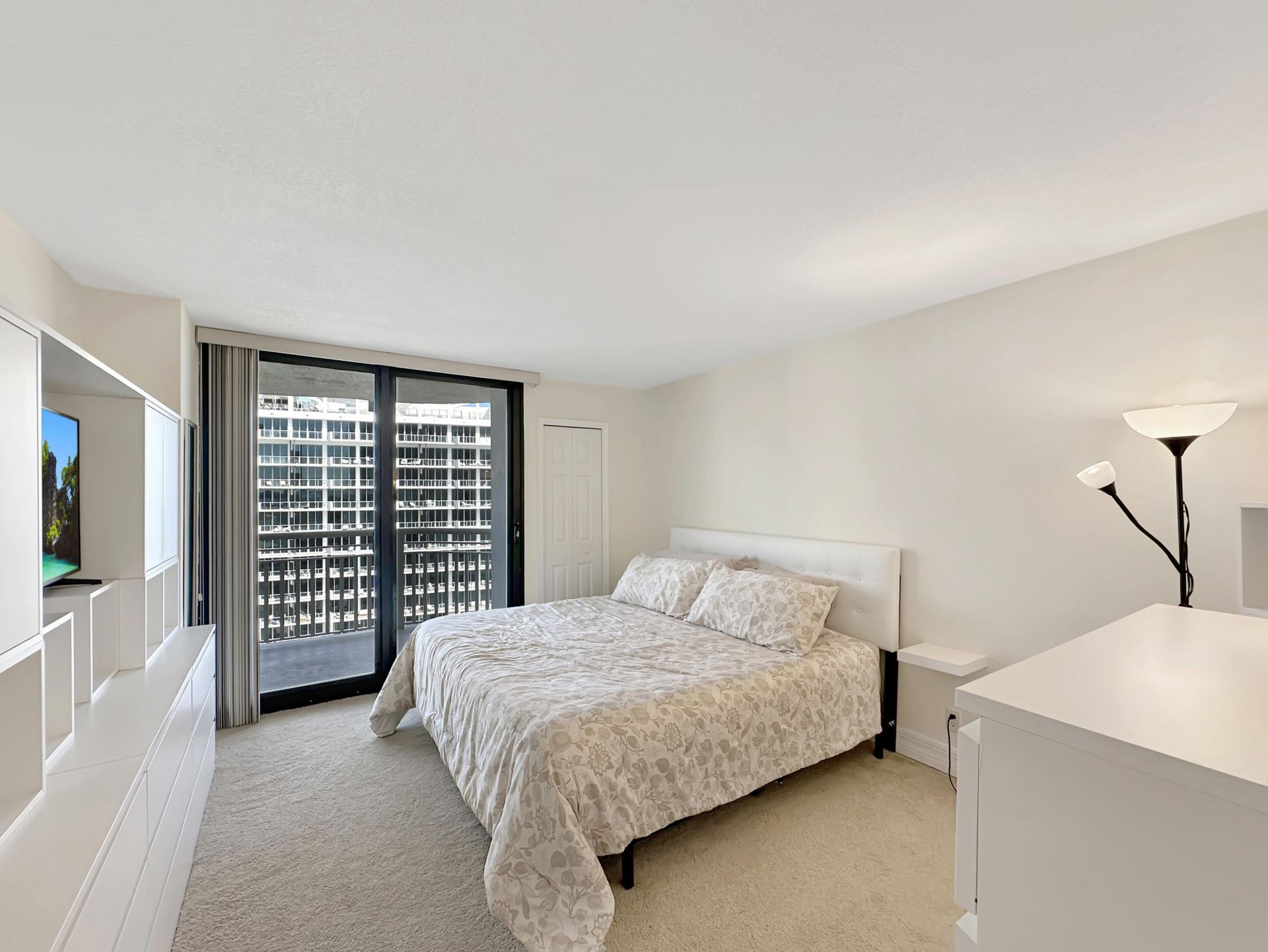 3000 N Ocean Drive, Unit 20 B, Singer Island, FL 33404 Photo