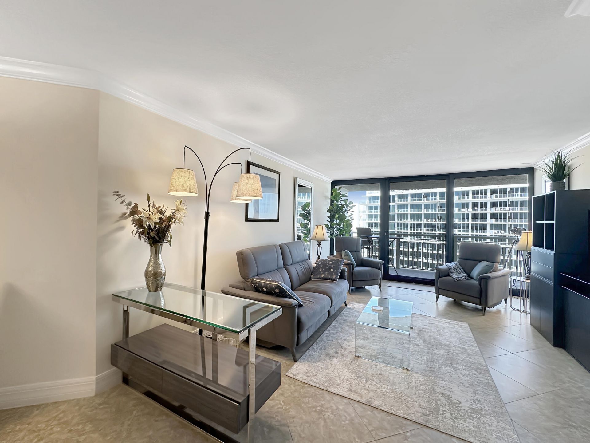3000 N Ocean Drive, Unit 20 B, Singer Island, FL 33404 Photo