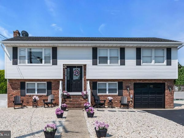 115 HATTERAS ROAD, BARNEGAT, NJ 08005