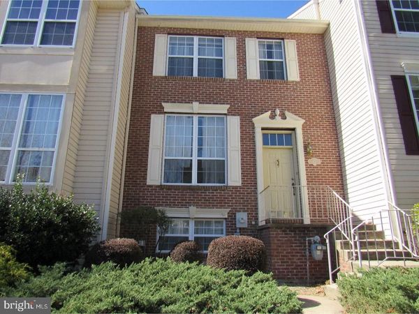 421 WOODSTOCK LANE, WILMINGTON, DE 19808