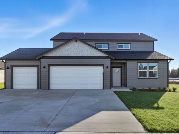 410 N WASHINGTON Dr, Deer Park, WA 99006