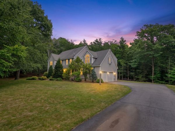 88 Crawford Road, Chester, NH 03036