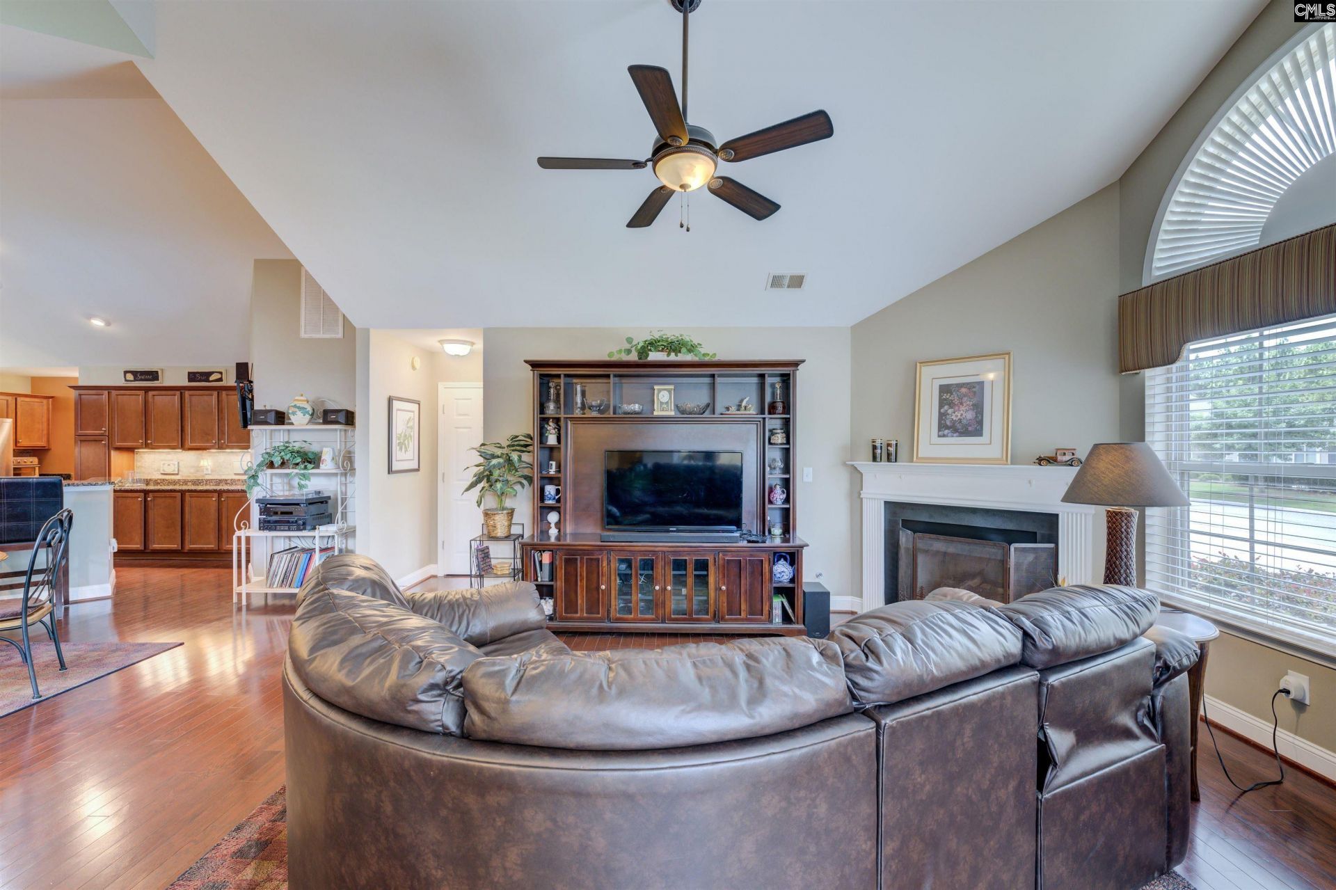 125 Peach Grove Circle  Photo 4