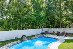 101 Santee Court photo 4