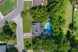 101 Santee Court photo 4