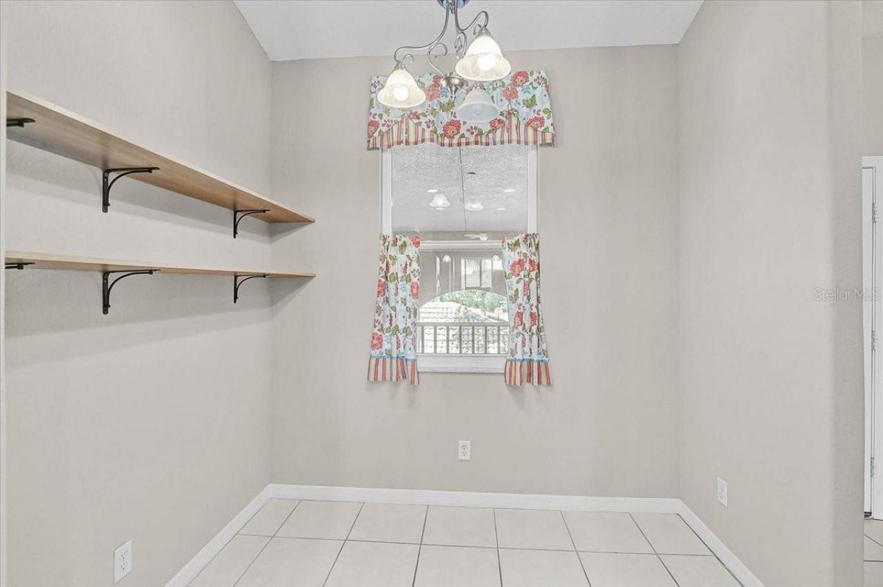 915 Fairwaycove Lane, Unit 201, Bradenton, FL 34212 Photo