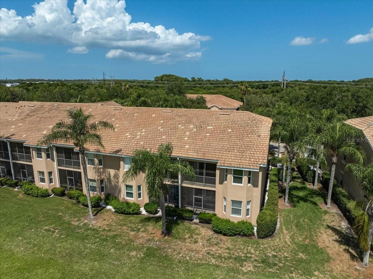 915 Fairwaycove Lane, Unit 201, Bradenton, FL 34212 Photo