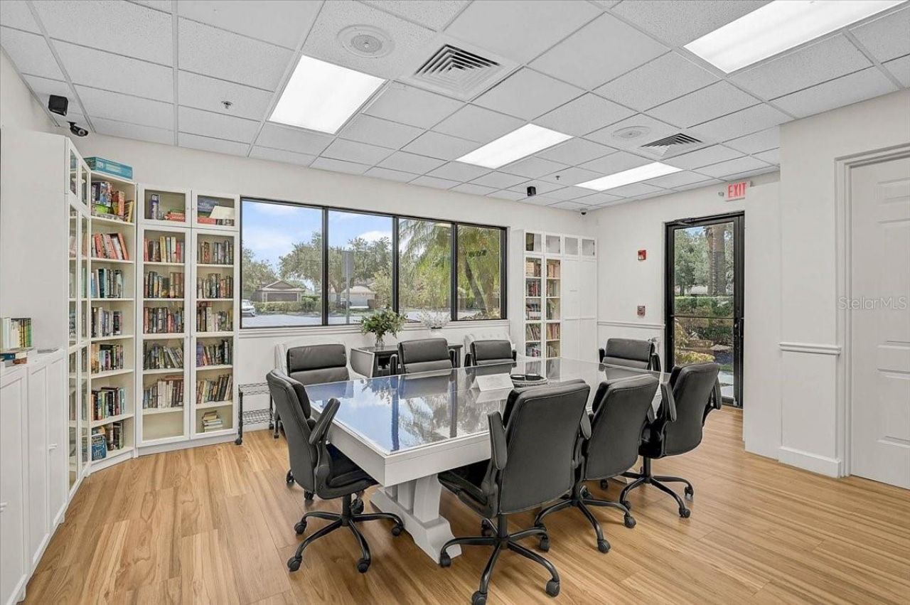 915 Fairwaycove Lane, Unit 201, Bradenton, FL 34212 Photo