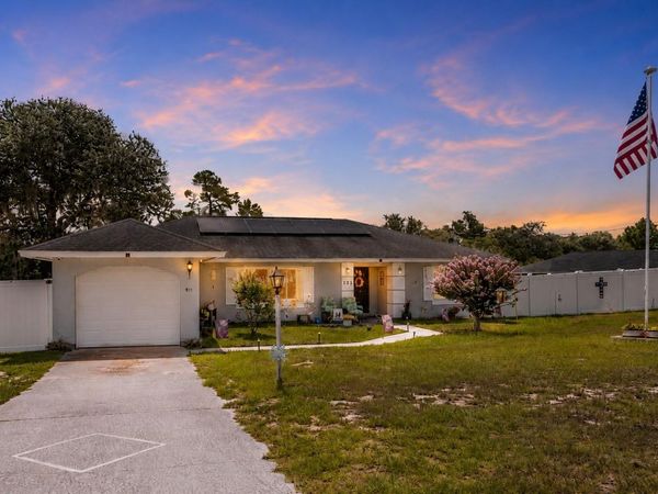 124 OAK CIRCLE , OCALA, FL 34472