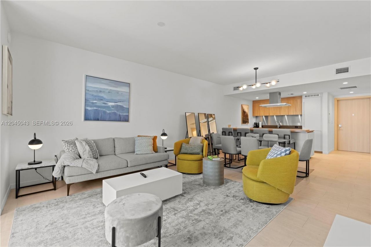 1000 E Brickell Plz , Unit 3803, Miami, FL 33131 Photo