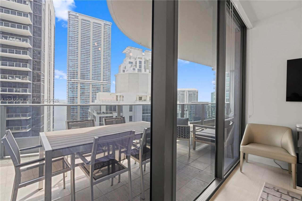 1000 E Brickell Plz , Unit 3803, Miami, FL 33131 Photo